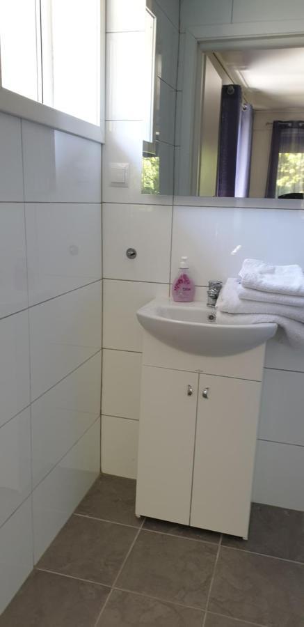 Appartement 3 *